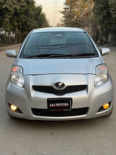 Toyota Vitz 2008/2010 1000cc