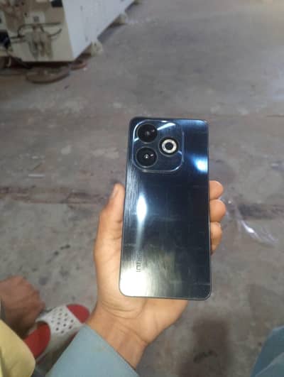 infinix smart 8 plus 4 4 ram 128 GB memory