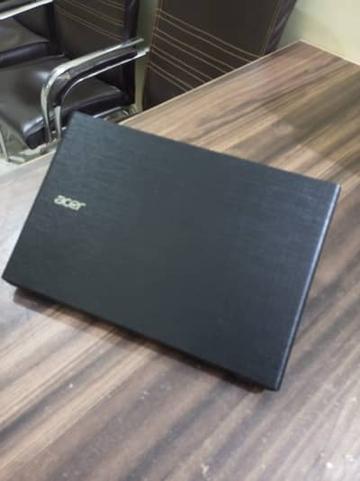 Acer Aspire F5-571T-783Z Core i7-4th 8GB Ram 500GB HDD Touch Screen D