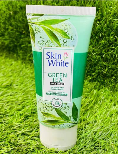 SKIN WHITE FACE WASH FOR ACNE