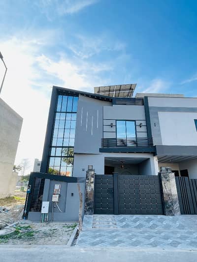 Double Height Style 5 Marla House For Sale