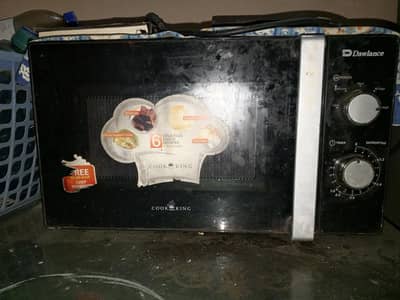 microwaves glass door