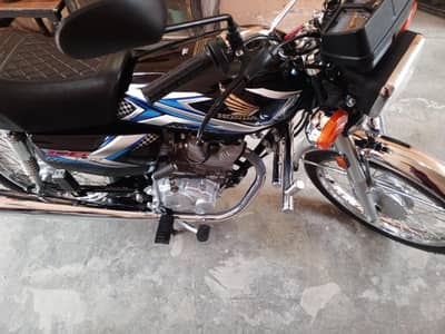 Honda CG 125 Black Urgent Sale