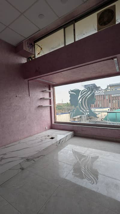 400 Sqft Commercial Space Available for Rent in F-7 Markaz Ideal for Clinic, Aesthetic Salon