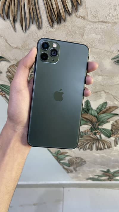 Apple iPhone 11 Pro Max(256 gb factory unlock)
