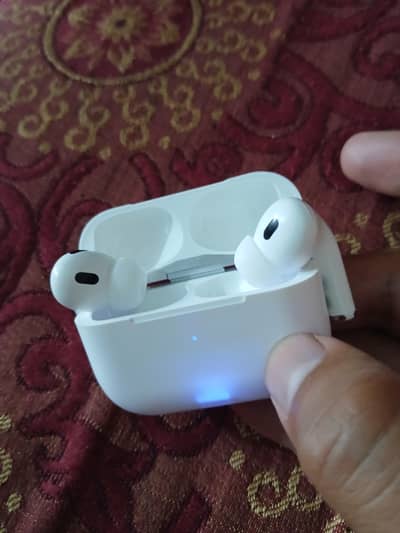 Earbuds pro 2 brand new with box and cable