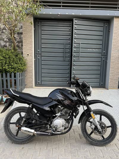 Yamaha ybr 2018 2019 model full original bike