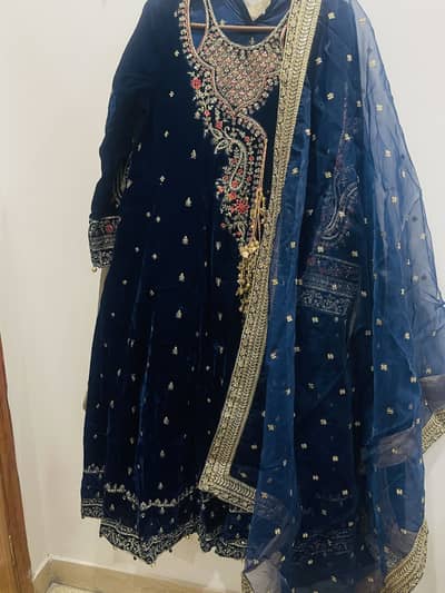 Maria b dress velvet dark blue