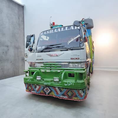 7D Truck 1993 Peshawar Number 16ft