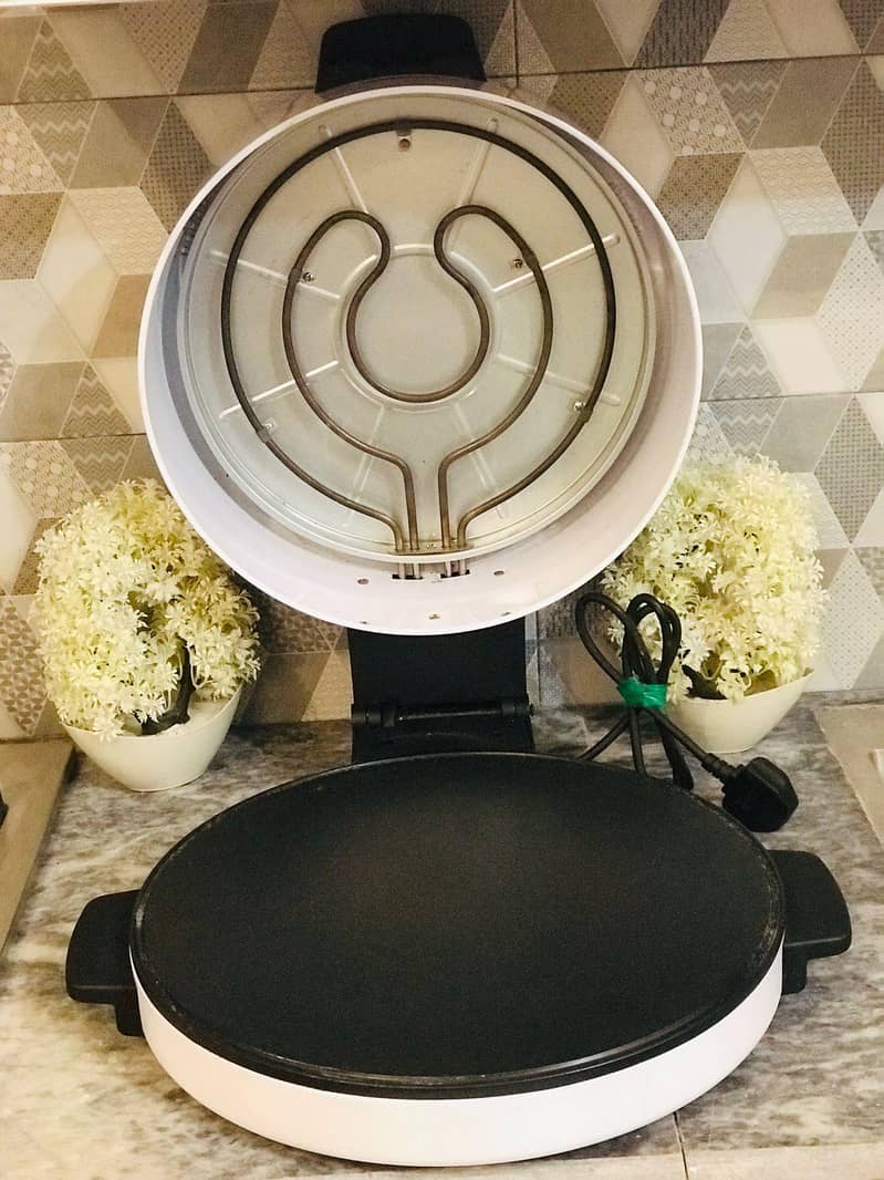 Electric Chapati Maker 1