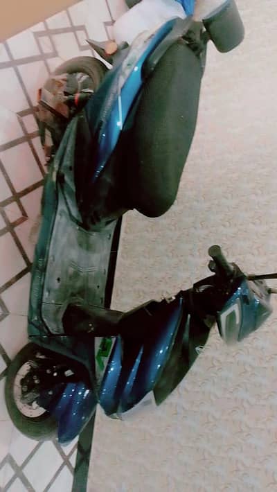 electric scootey yj company