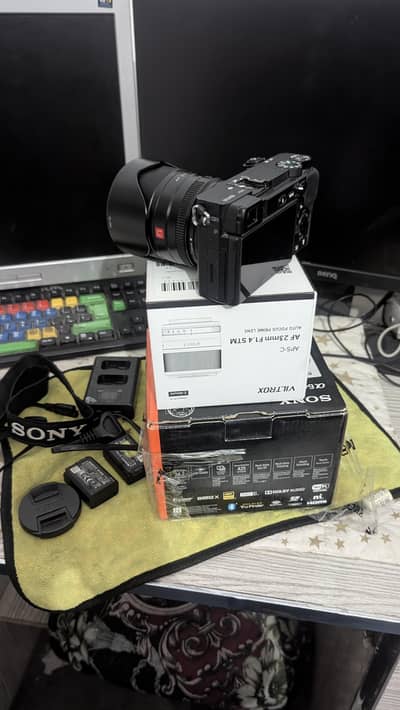 Sony 6400 body with viltrox lens with box