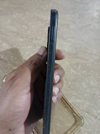 infinx hot 30 8+8/128 one hand use