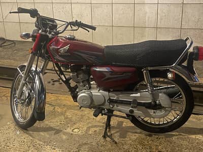 Honda 125 ,23 model register 25 ka hn