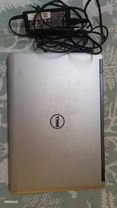 Dell latitude E7440