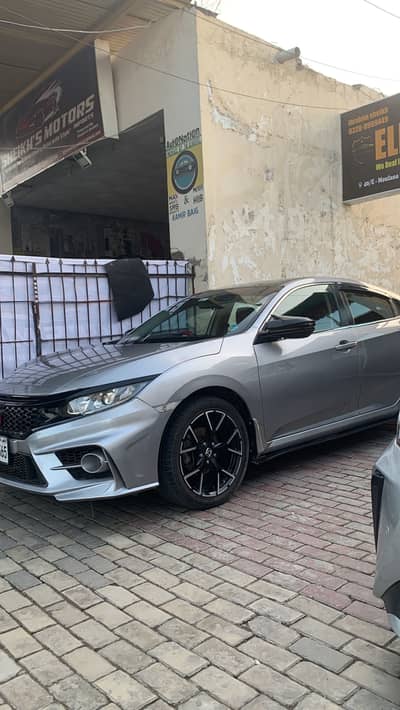 New try hain only one piec toch hai