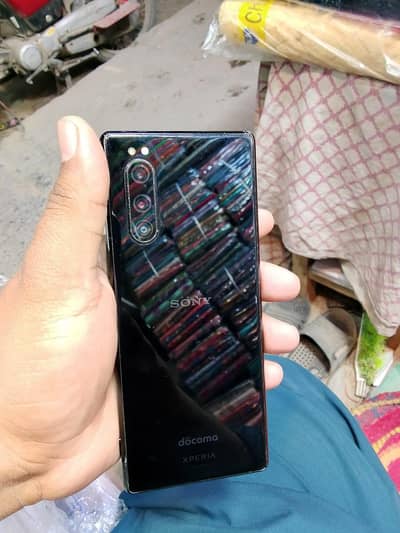 sony Xperia 5 official pta