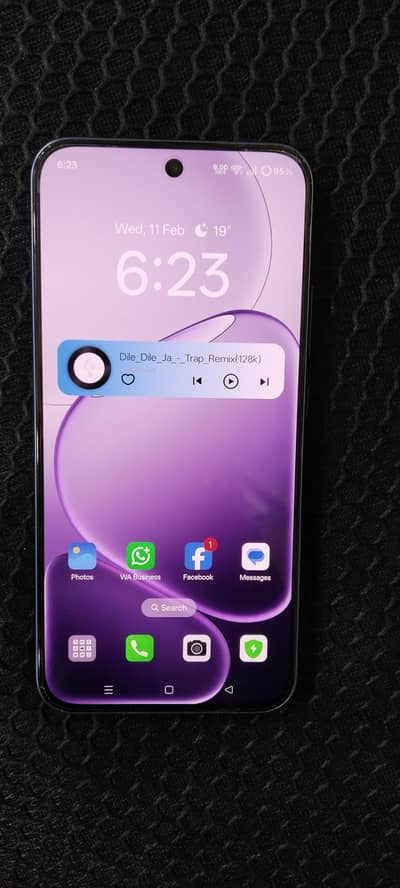 Oppo A6 Pro 128 GB  + 16 GB