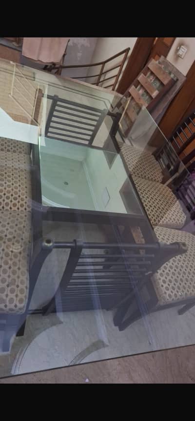 Like Brand New 6 Chairs Dining Table In Pure Wood