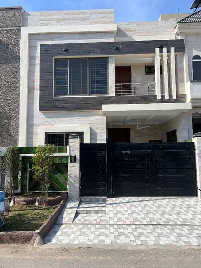 2 Brand New 5 Marla House Available in Citi Housing Sialkot B Block Prime Location