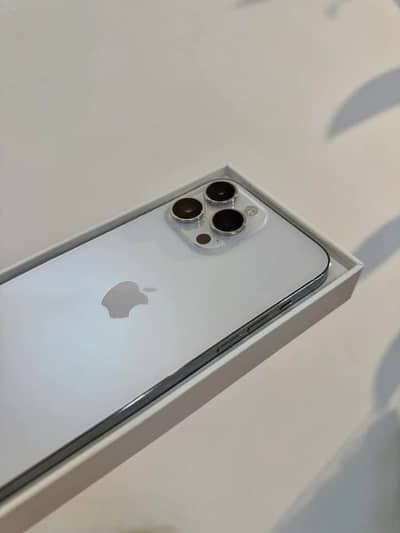 i Phone 8plus, 11,12,13,14,15 pro max on instalment Whatsap 3062623924