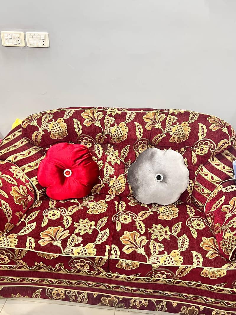 9 seater sofa set. 1