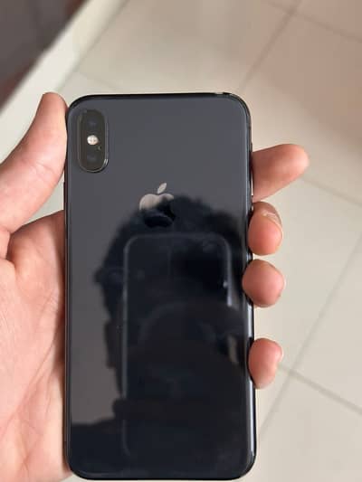 I phone X 64 Gb Pta approved