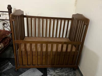 baby cot