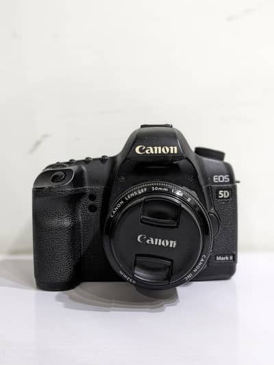 Canon 5D Mark II ( ONLY BODY )