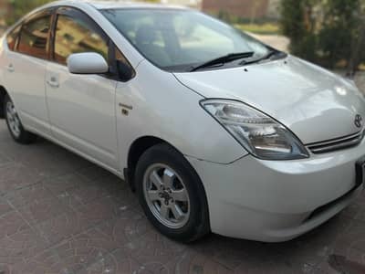 Toyota Prius Model 2008 Reg 2013 ,G Touring Selection