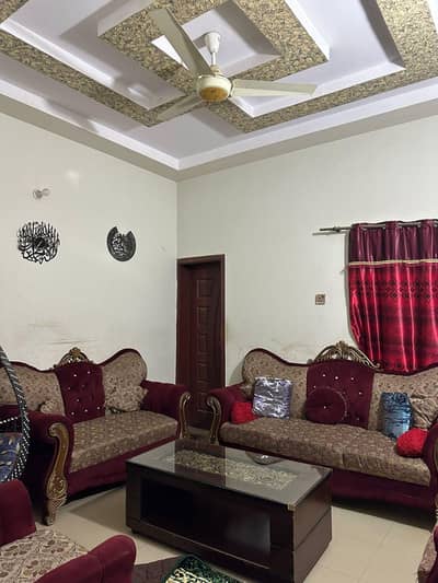 Double Story 5 Marla st 15 gas available(03277342171)