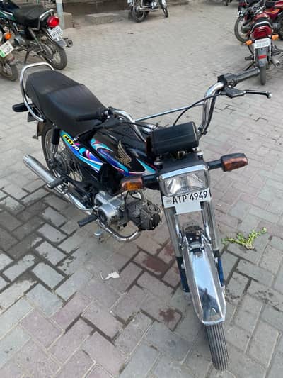 first owner 24 wala sticker