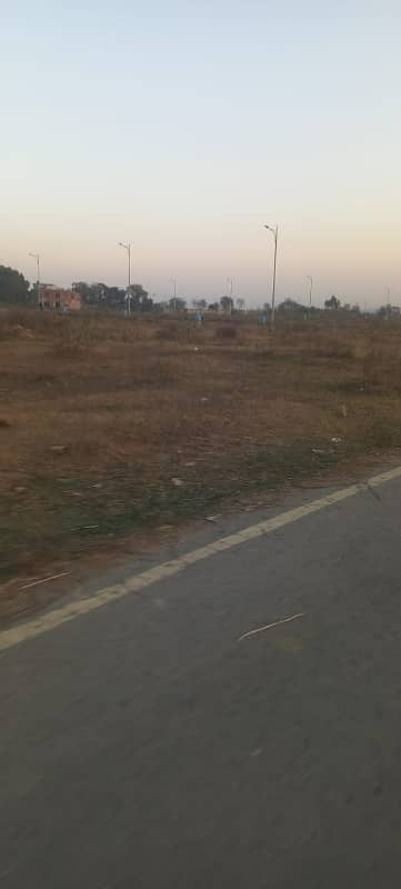 9 Marla Residential Plot Phase 4 Kk Block For Sale