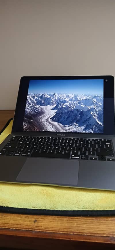 MacBook Air M1 2020 100% Battery |72 cycles  | Box + Warranty | 222k