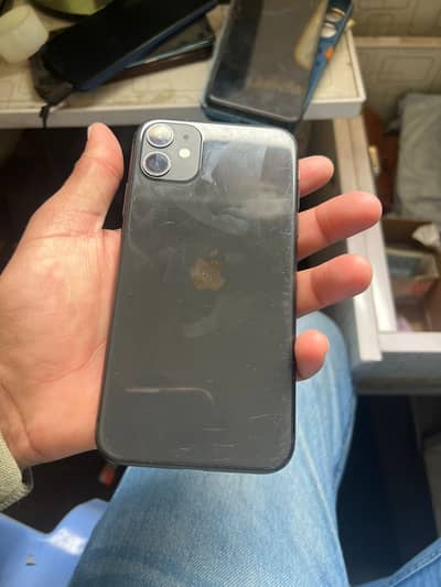 Iphone 11 Factory Unlock 256Gb And IPhone 8 Jv PTA Approved 64gb