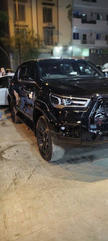 Toyota Hilux Revo 2025