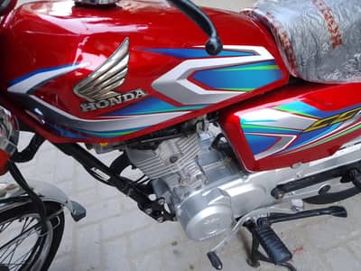 Honda 125 Hyderabad number 21 model