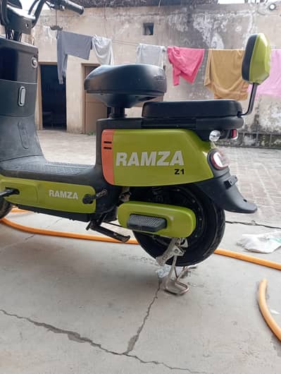 scooty moter byic for sale