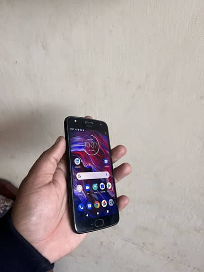 Motorola x4