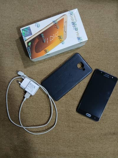 Samsung Galaxy J7 Max