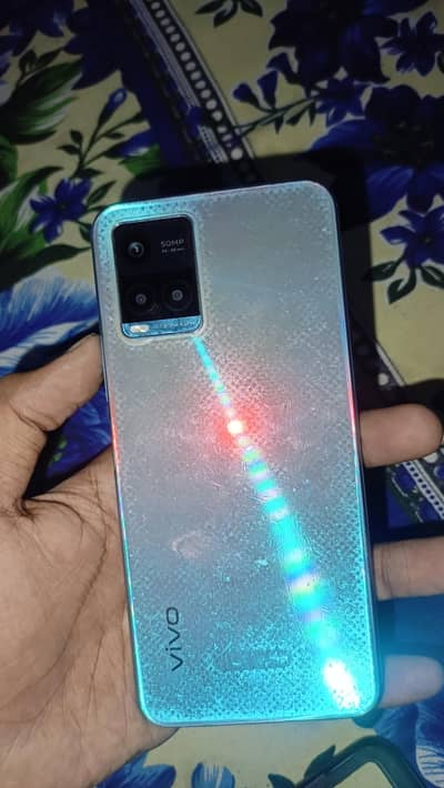 vivo y33s sell/30000