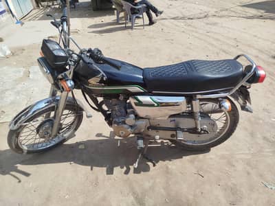 bike 125salf start for sale condition 10/8