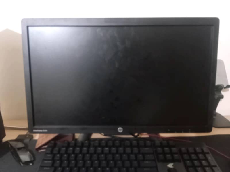 HP Z420 Workstation | 16GB RAM | 1TB + 128GB SSD | P2000 5GB 3