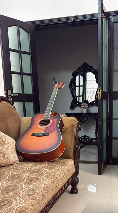 Jumbo sized Acoustic Guitar
