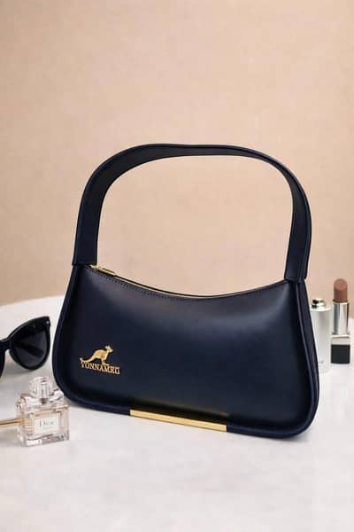 WOMENS NEW HAND BAGS HUGE SALE