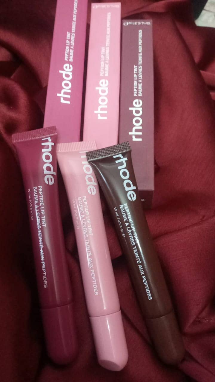 rhode lipgloss 1