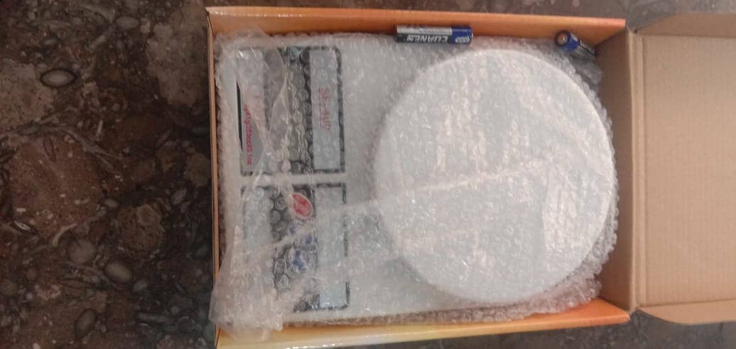 Electronic Kitchen Scale 1