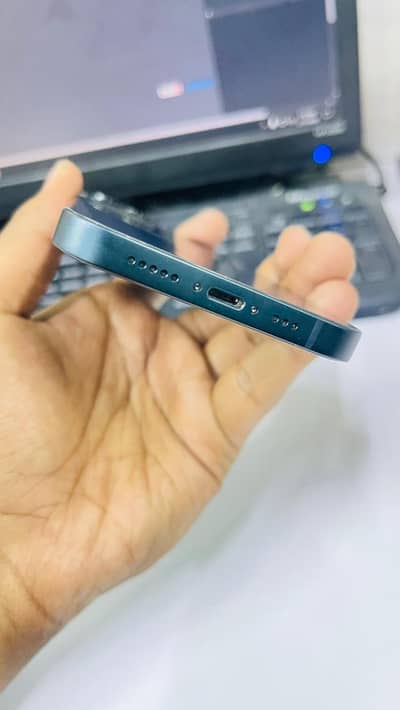 Iphone 13 excellent condition