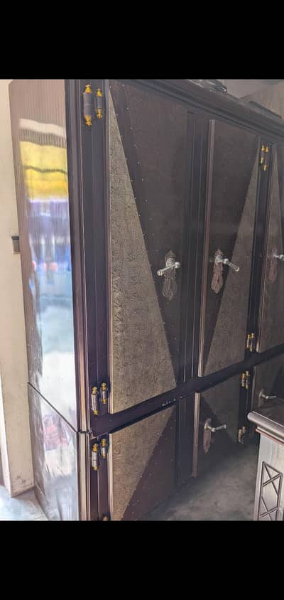 3. door. safe heave weight 2 part b ho jati hay