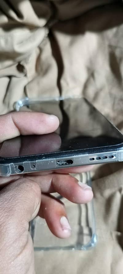 Infinix hot40i  8+8 128